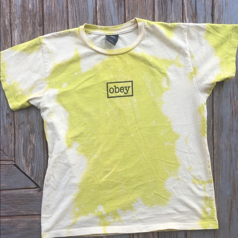 Obey Tee